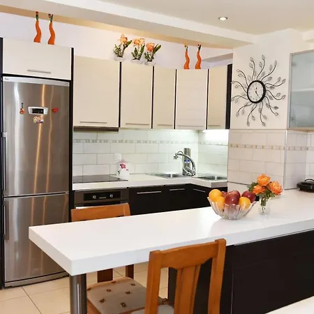 Apartment Near The Old Venetian Harbor